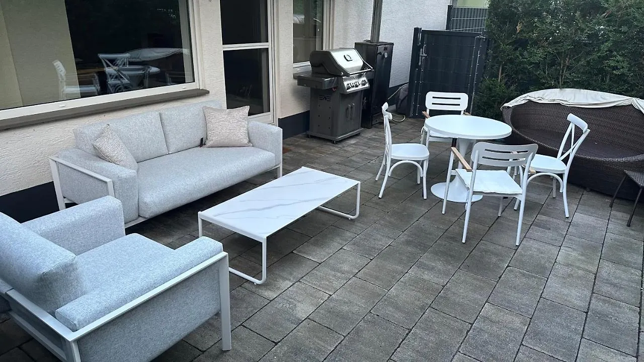 Апартаменты Designer-Loft Mit Whirlpool Кёльн