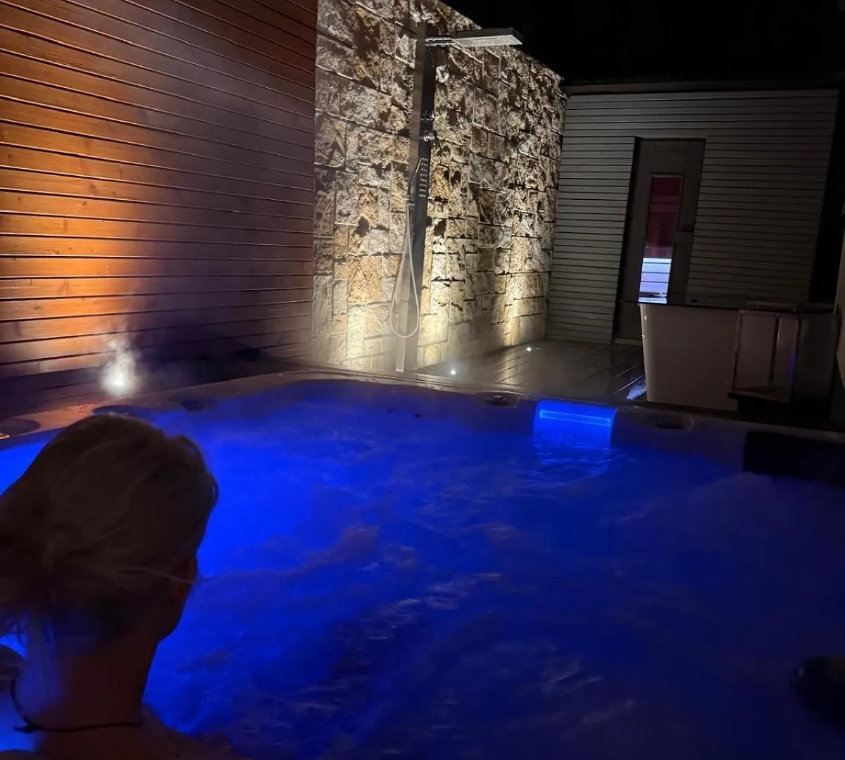 Апартаменты Designer-Loft Mit Whirlpool Кёльн