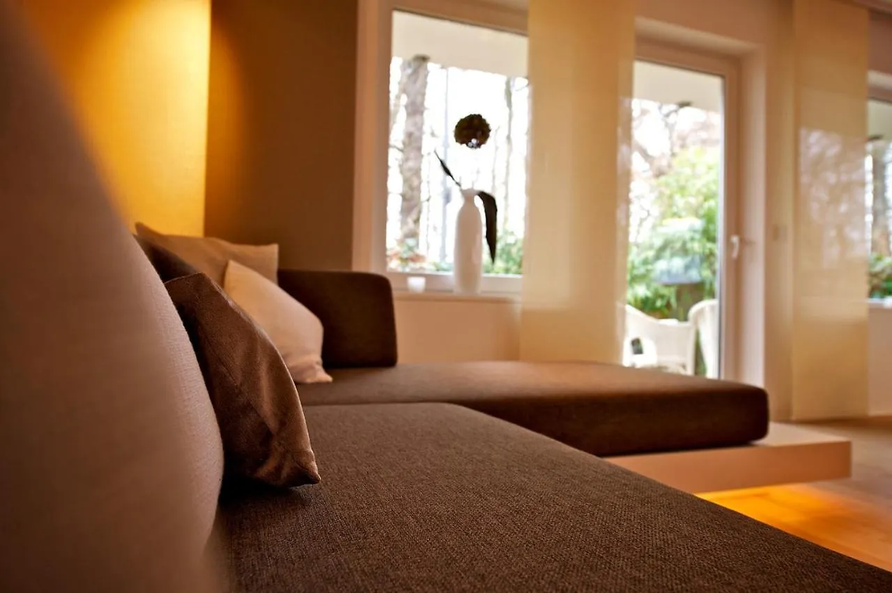 Apartment Ferienwohnung Designer-Loft mit Whirlpool Köln Deutschland
